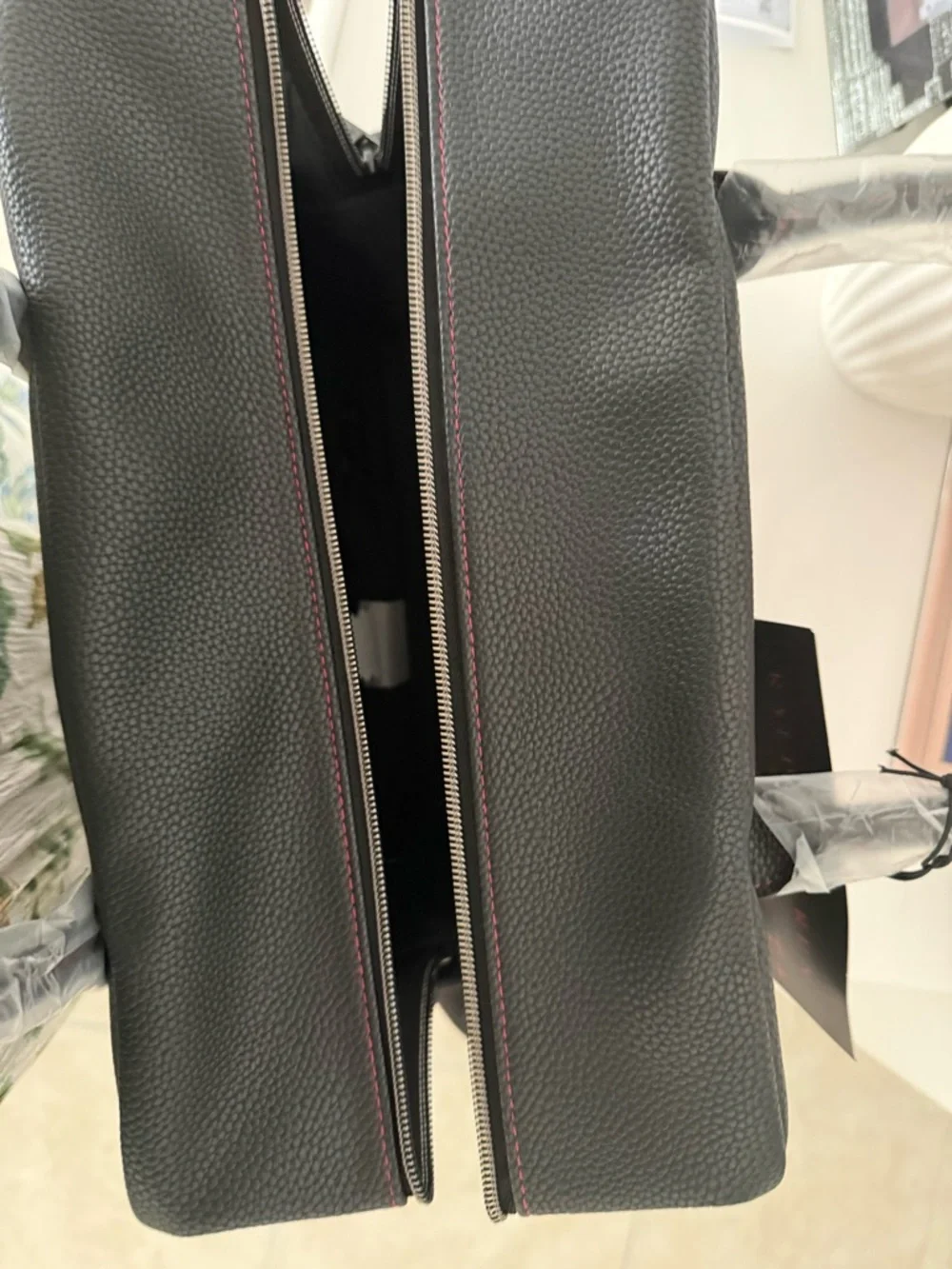 Ralph Lauren Black Leather Messenger Bag with Polo Logo